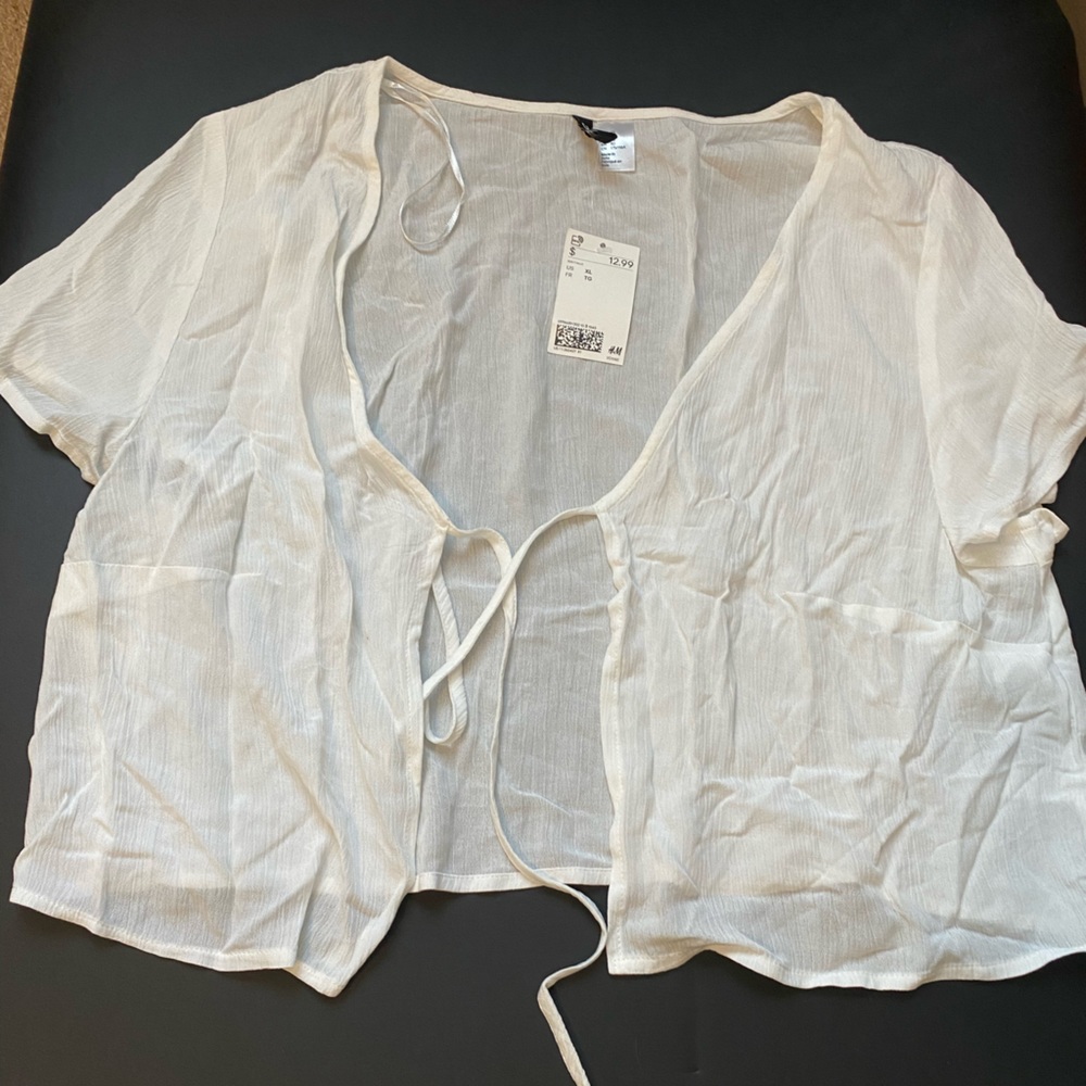 H&M front tied top